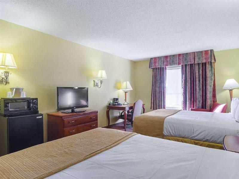 Surestay Plus Hotel By Best Western Durham Medical Center Exteriér fotografie